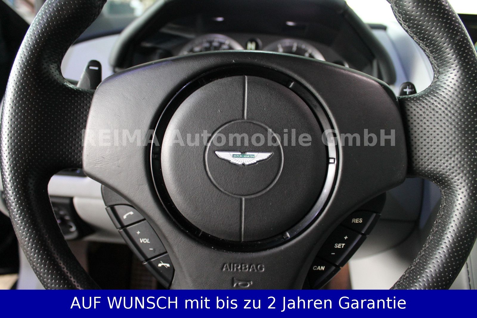 Fahrzeugabbildung Aston Martin V8 Vantage 4,7i, voll Scheckheft gepflegt,