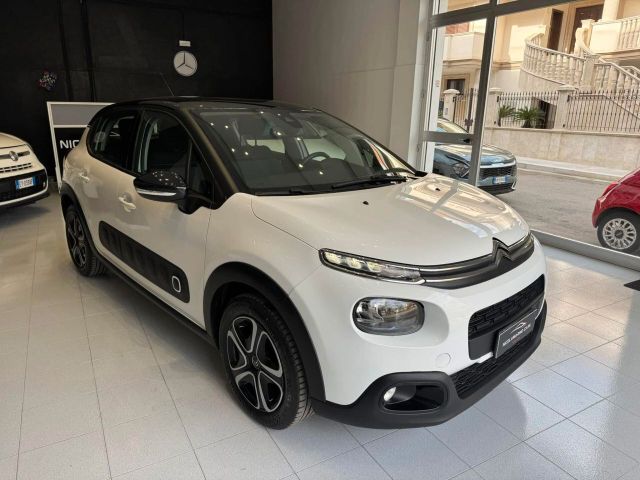 Citroën Citroen C3 Puretech 5p. "NAVI/RETROCAM/APP"