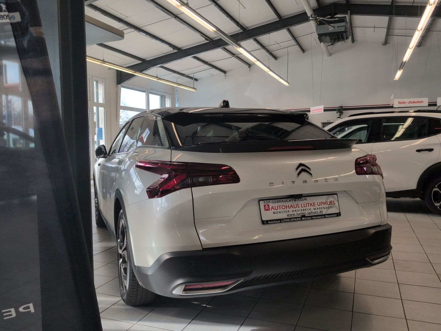 Fahrzeugabbildung Citroën C5X 1.6 Plug-In Shine Pack Hybrid 225 e-EAT8