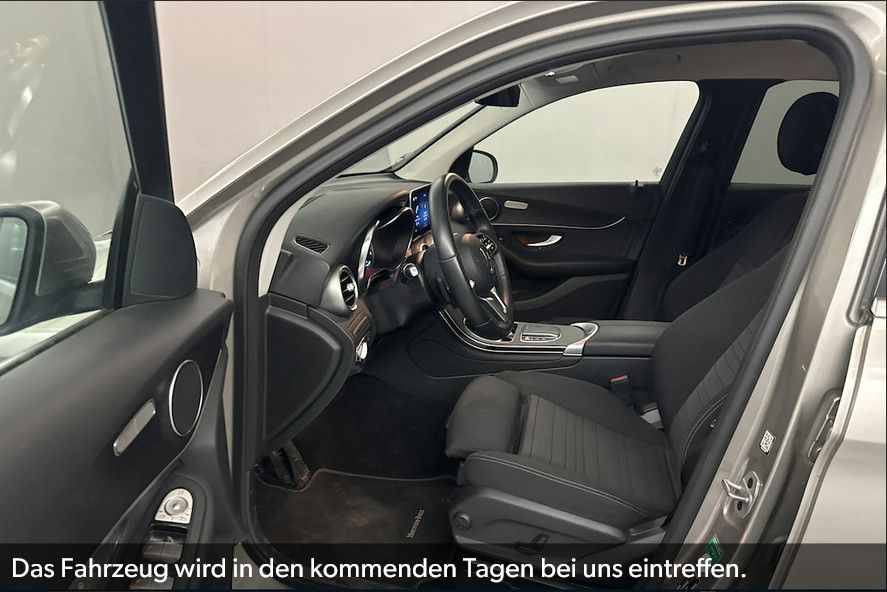 Fahrzeugabbildung Mercedes-Benz GLC 300 de 4MATIC Autom.*DISTRO*HUD*360*KEYLESS*