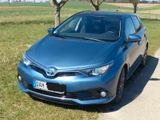 Toyota Auris Hybrid Edition-S 1,8-l-VVT-i Edition-S - Toyota Auris von privat