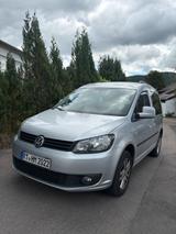 Volkswagen VW Caddy 2,0l TDI 4Motion - Volkswagen Caddy aus 2011: 4motion
