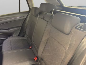 Volkswagen Golf - 12