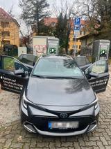 Toyota Corolla Benzin hybrid - Toyota Corolla Gebrauchtwagen in Frankfurt