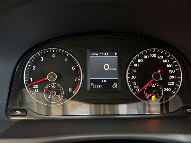 Volkswagen Touran Highline DSG *PANO*SHZ*NAVI*PDC*TEMPOMAT*