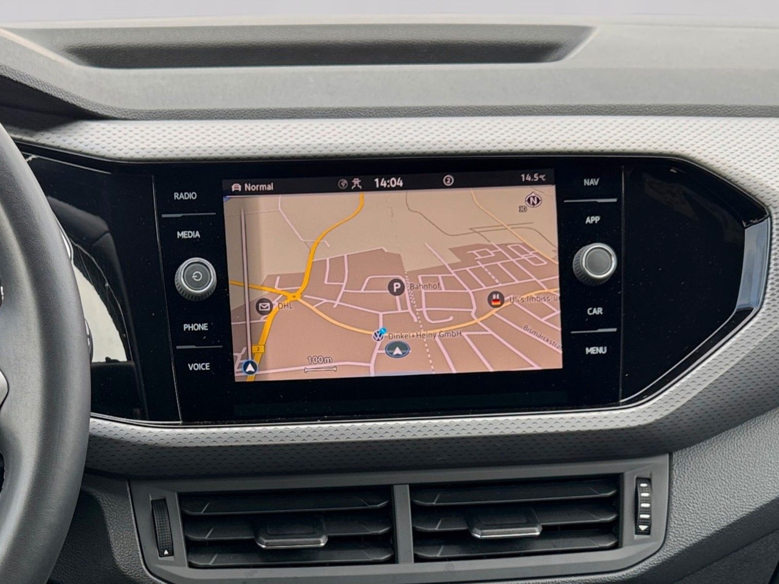 Fahrzeugabbildung Volkswagen T-Cross Life ACTIVE 1.5 TSI