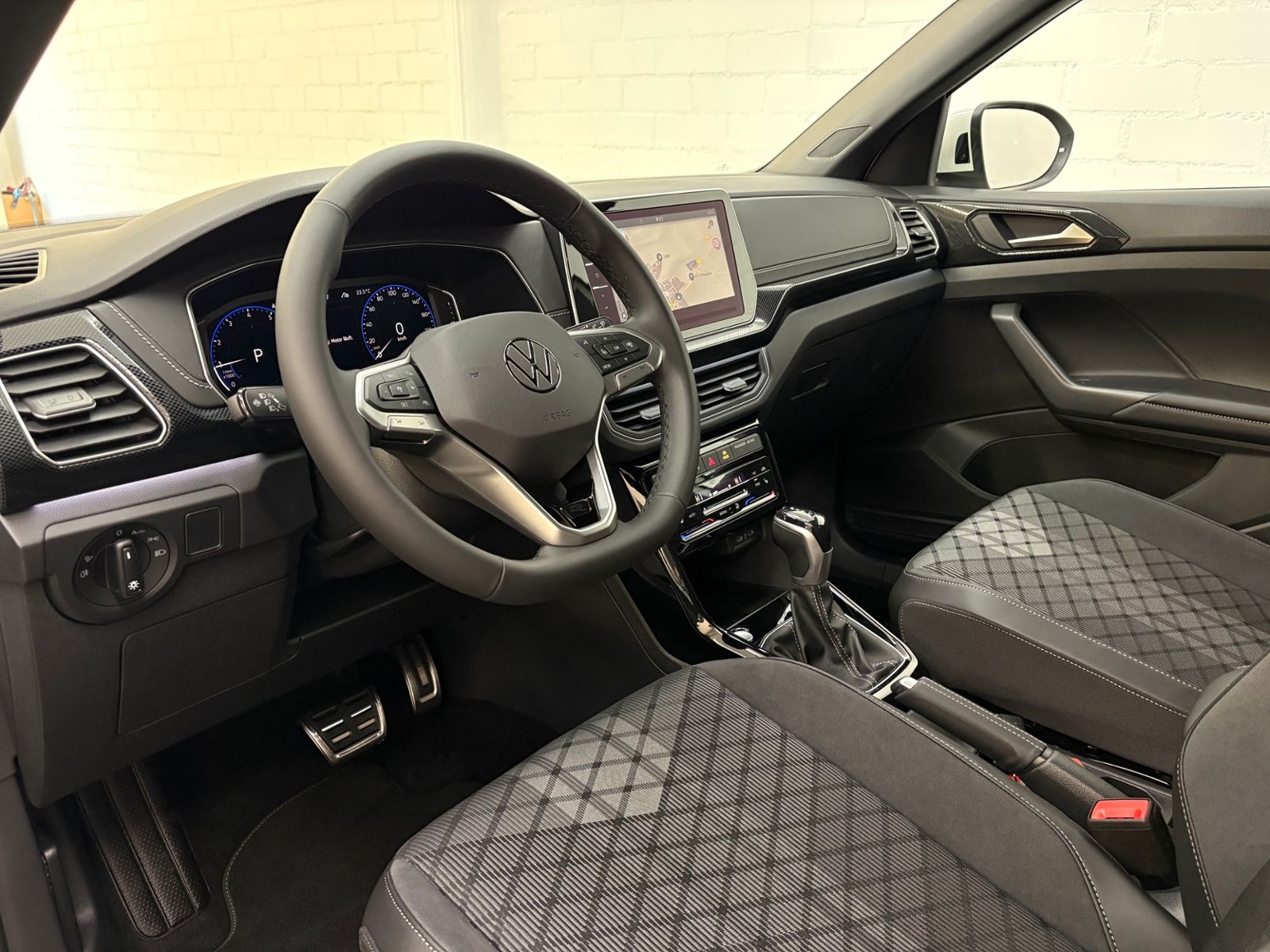 Volkswagen T-Cross - Bild 12