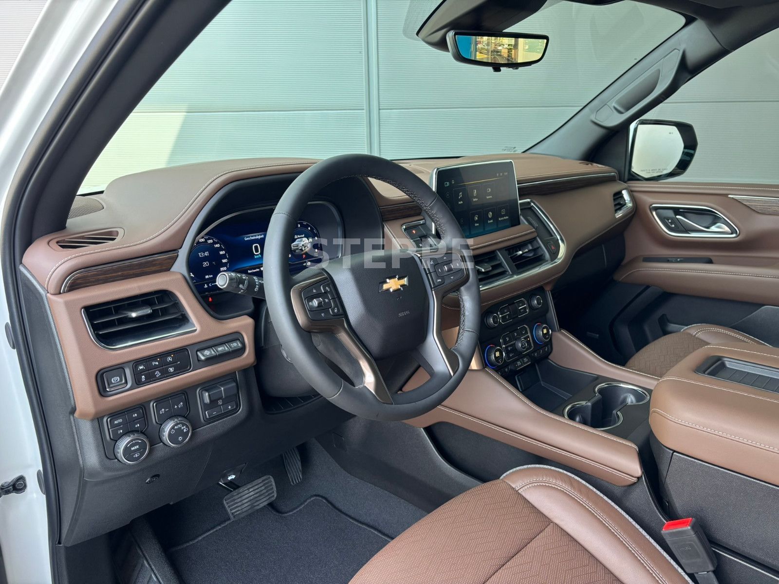 Chevrolet Suburban 6,2 High Country AHK  22"Alu; Luftfeder