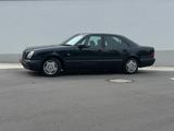 Mercedes-Benz E 290 TURBODIESEL - 1 Hand - NEUWAGEN ZUSTAND  - Mercedes-Benz E 290 Gebrauchtwagen