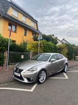Lexus IS 300 2.5 300h Automatik - - Lexus IS 300 mit Hybrid-Antrieb