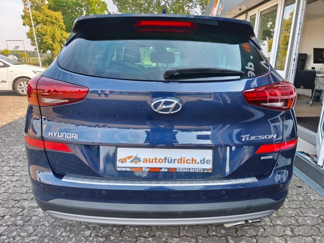 Hyundai Tucson Premium*Autom*LED*Kamera*Navi*PDC*SHZ*