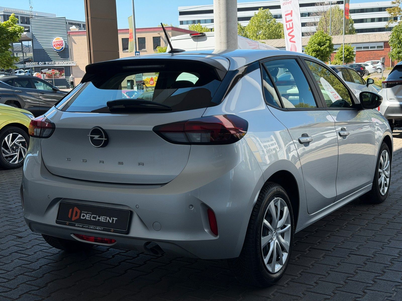 Fahrzeugabbildung Opel Corsa F Edition 100PS PDC/Allwetter/SHZ!