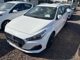 Hyundai i30 cw YES! - Hyundai i30 bis 15.000 Euro