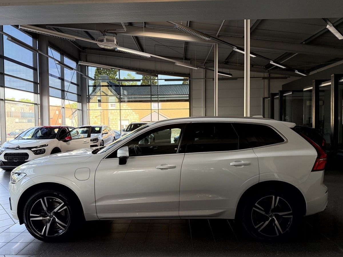 Volvo XC60 T8 AWD R-Design Pano ACC HUD AHK Standhzg foto 8