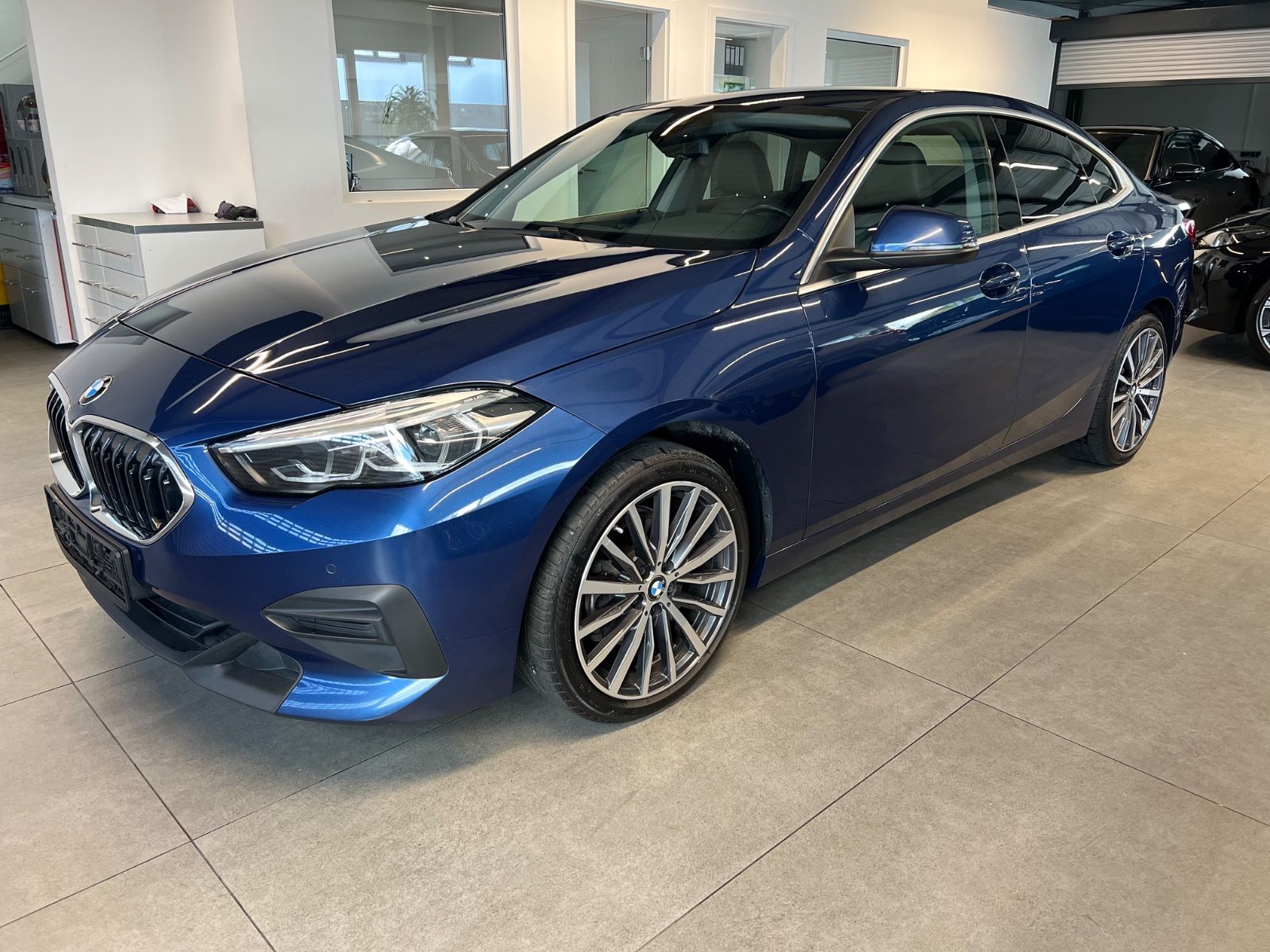 BMW 218 Gran Coupé / Perfect Condition imagem 2