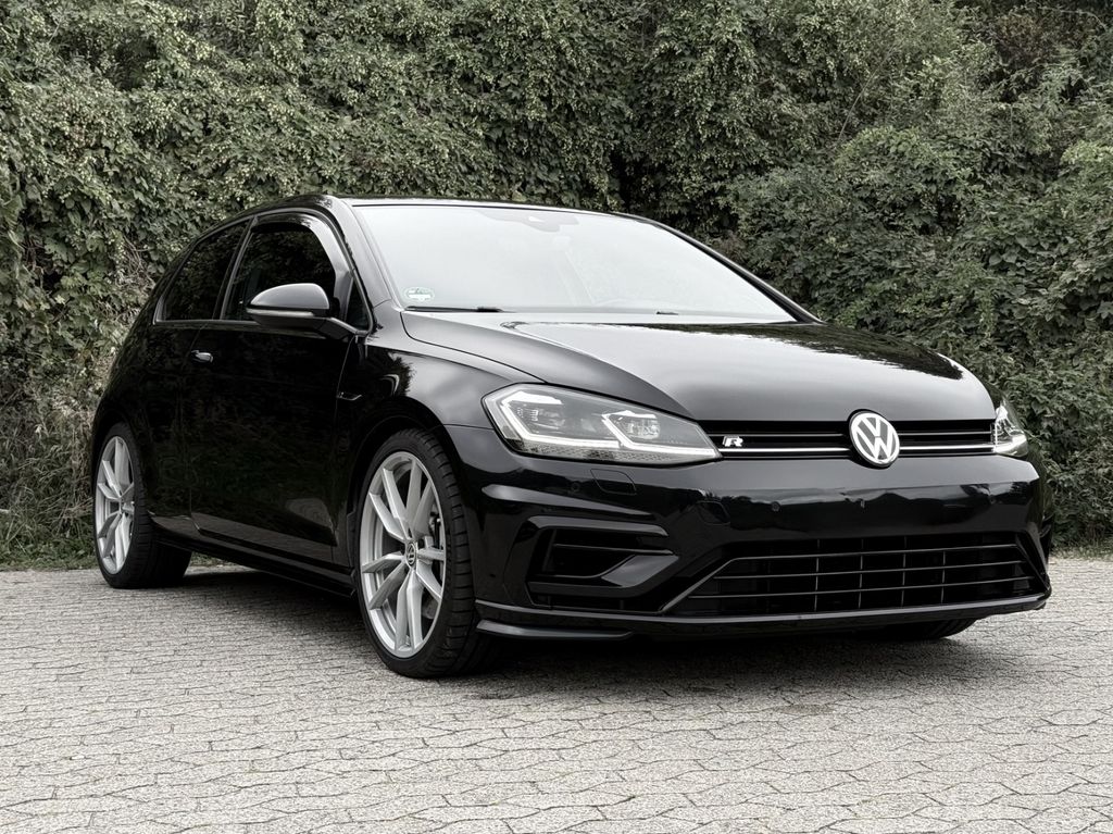 Image of Volkswagen Golf