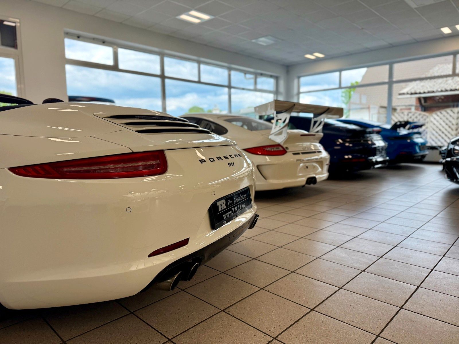 Fahrzeugabbildung Porsche 911 991 Carrera S Cabrio PDK Sportabgas/BOSE/50J