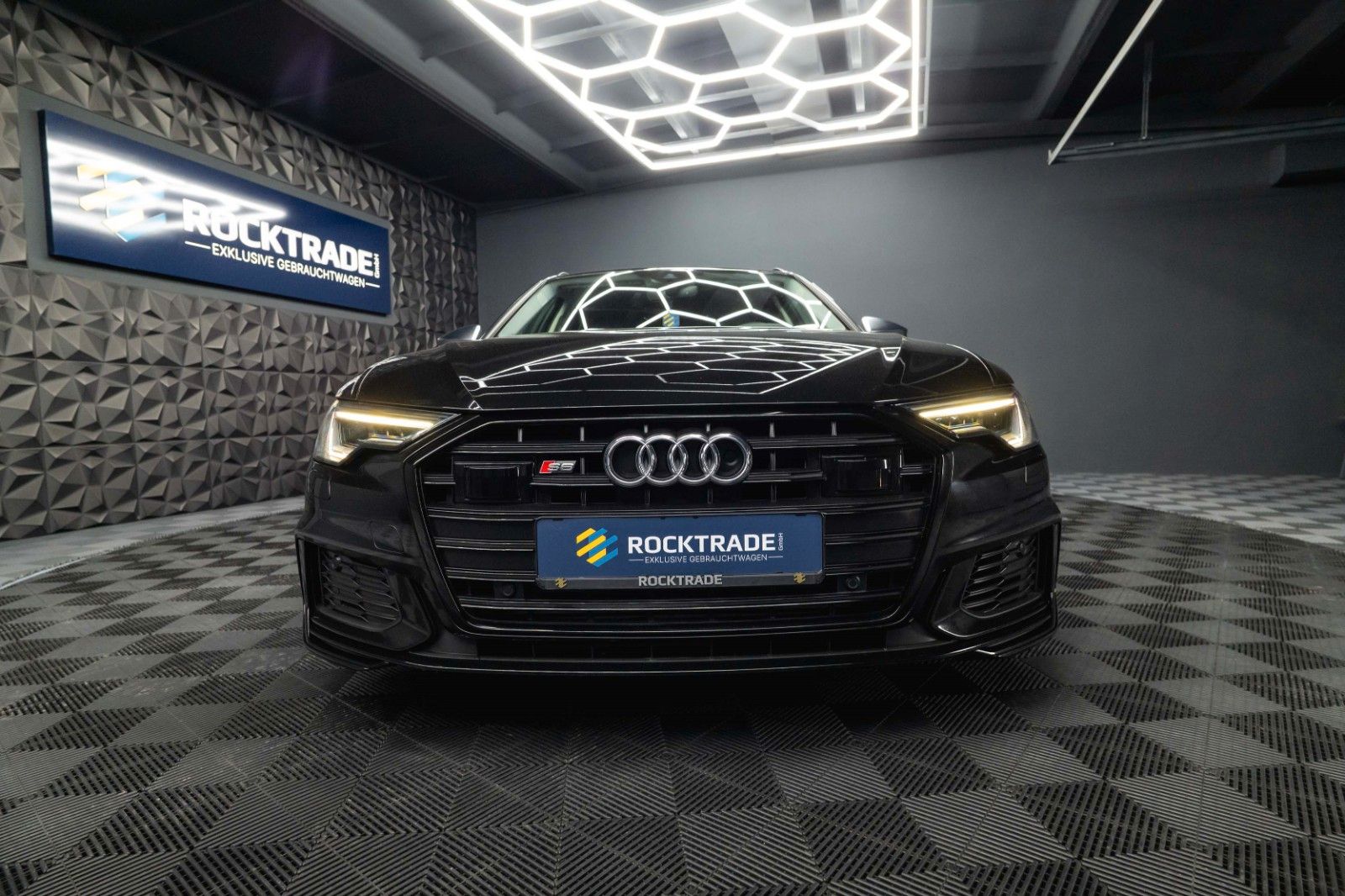 Fahrzeugabbildung Audi S6 Avant 3.0 TDI quattro *ACC*Head Up*LED*B&O*