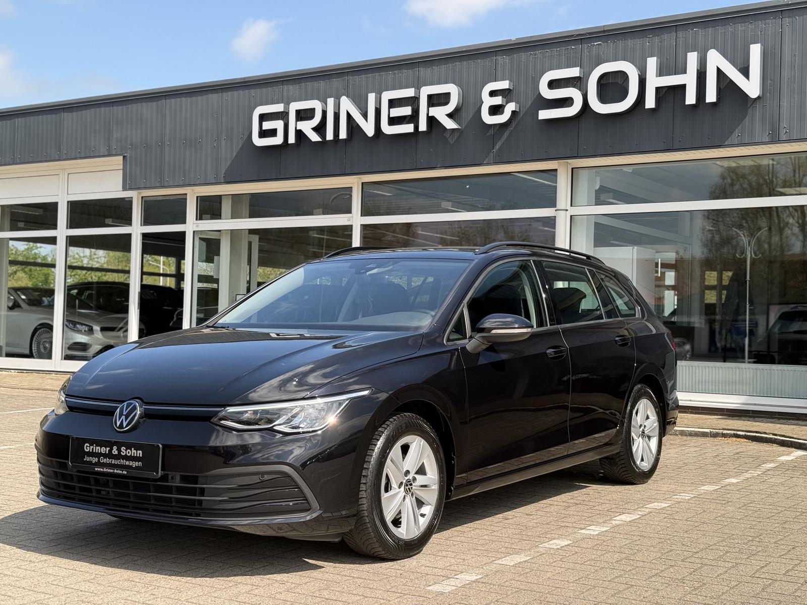 Volkswagen Golf Variant,Life eTSI,ACC,AHK,Winter,Travel.