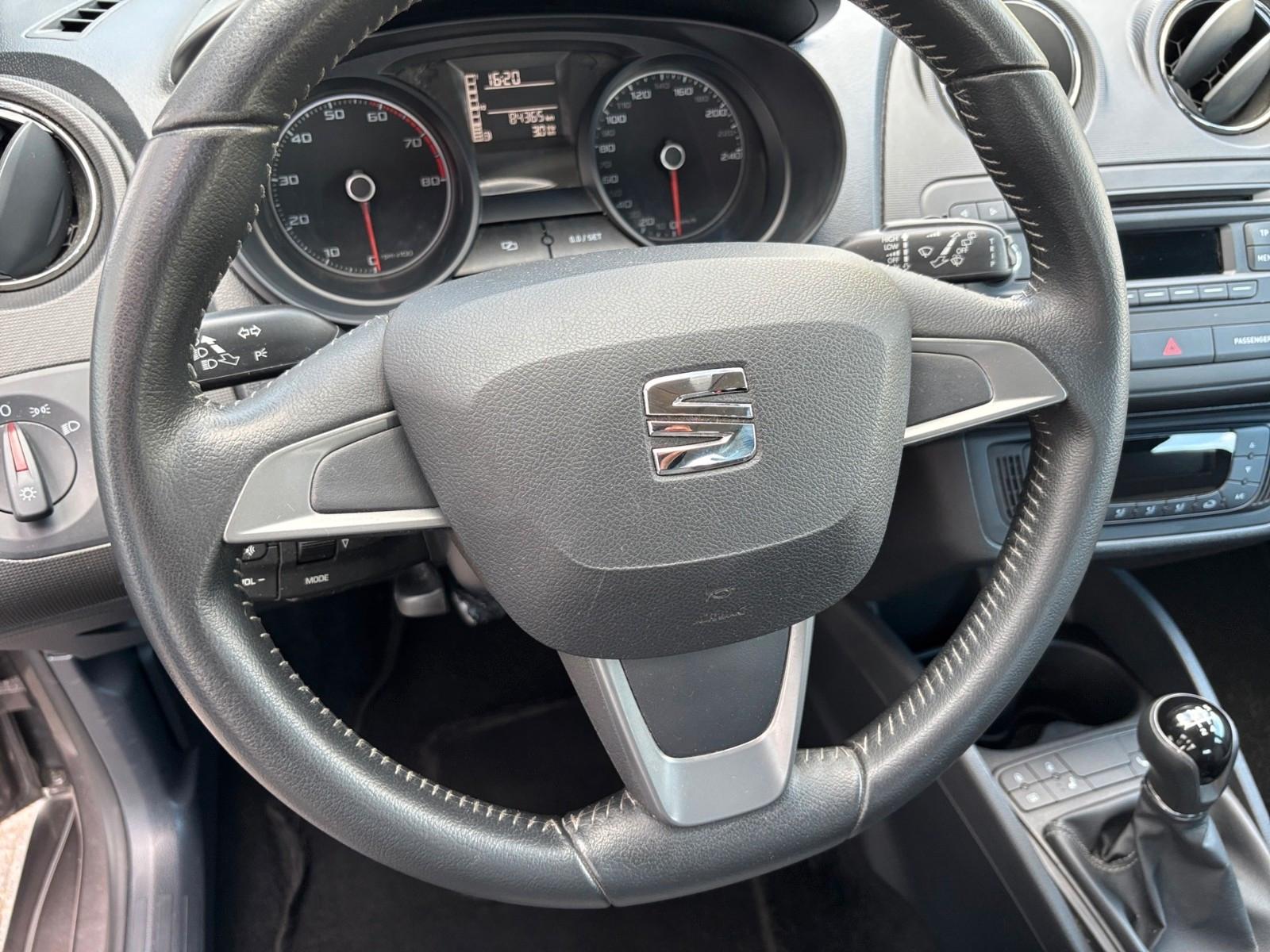 Seat Ibiza 2014 — фото 14