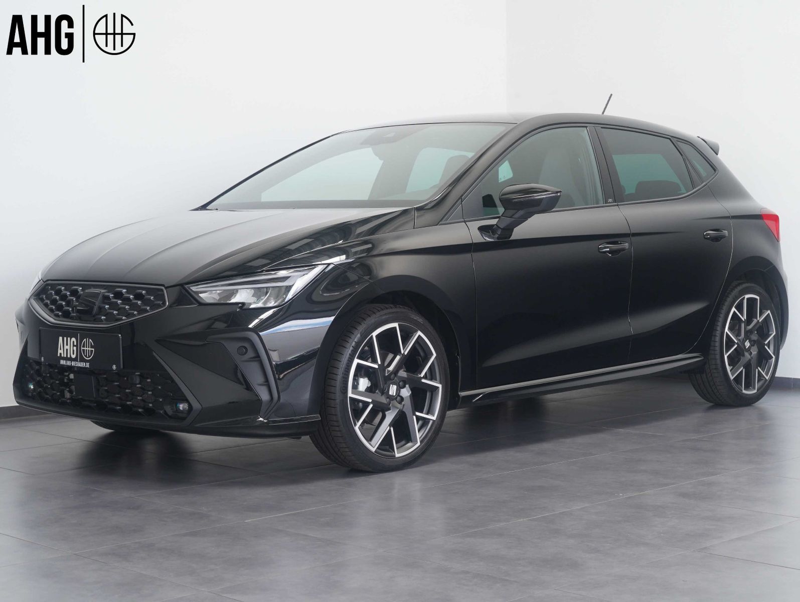 Fahrzeugabbildung SEAT Ibiza 1.5 TSI 110 kW FR Black Edition