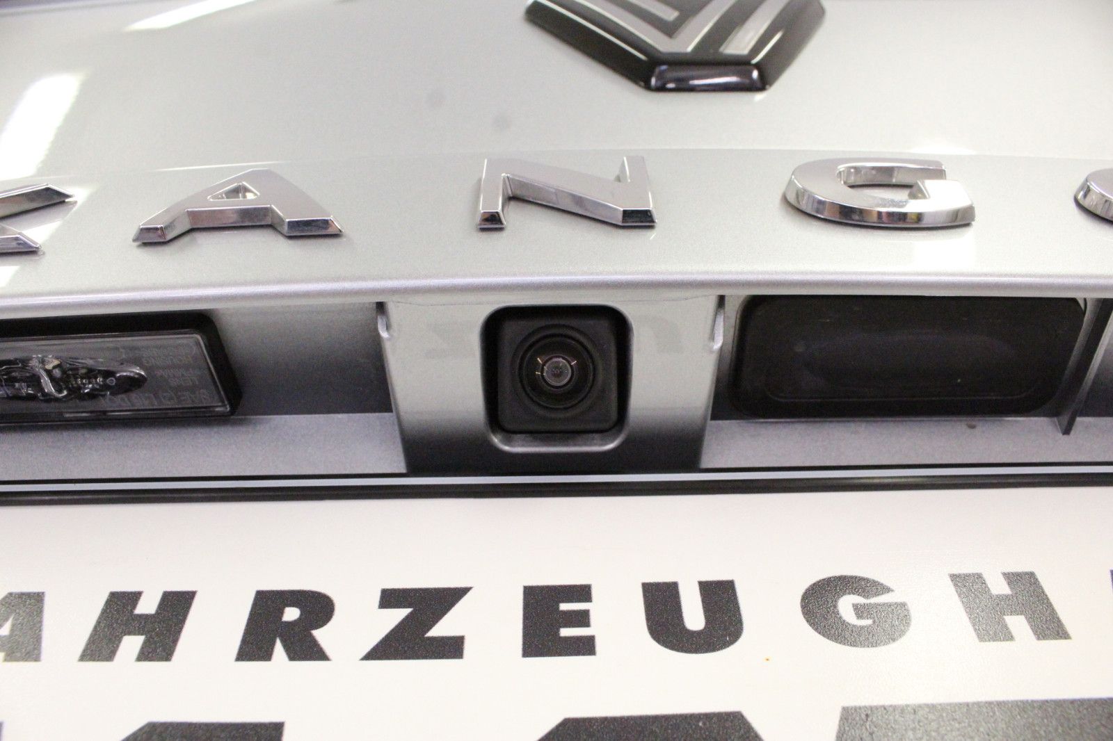 Fahrzeugabbildung Renault Kangoo Grand Techno TCe 130 EDC 7-Sitzer