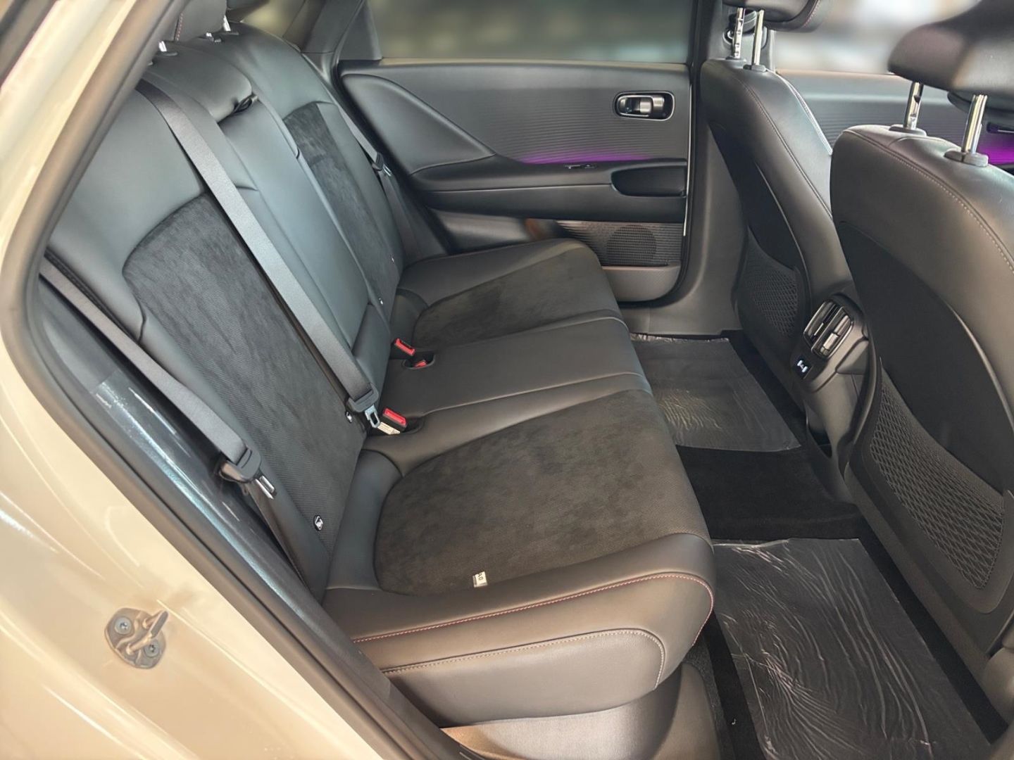 Hyundai IONIQ 6 – Bild 13