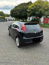 Fiat Grande Punto - gebrauchte Fiat Grande Punto aus dem Jahr 2005