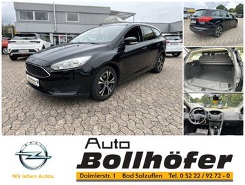 Fotografie Ford Focus Turnier Ambiente Scheckheftgepflegt/8Fach-