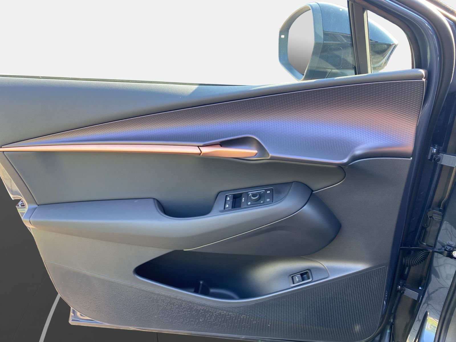 Cupra Tavascan - Bild 13