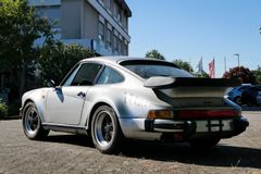 Fahrzeugabbildung Porsche 911 Turbo * Motor komplett neu *