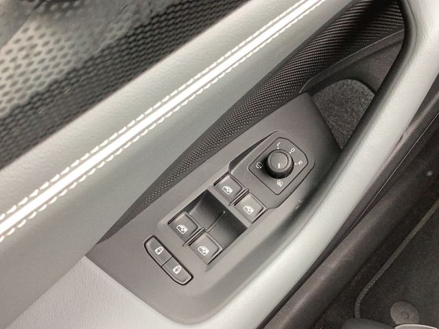 Passat Variant 2.0TDI DSG Business AHK