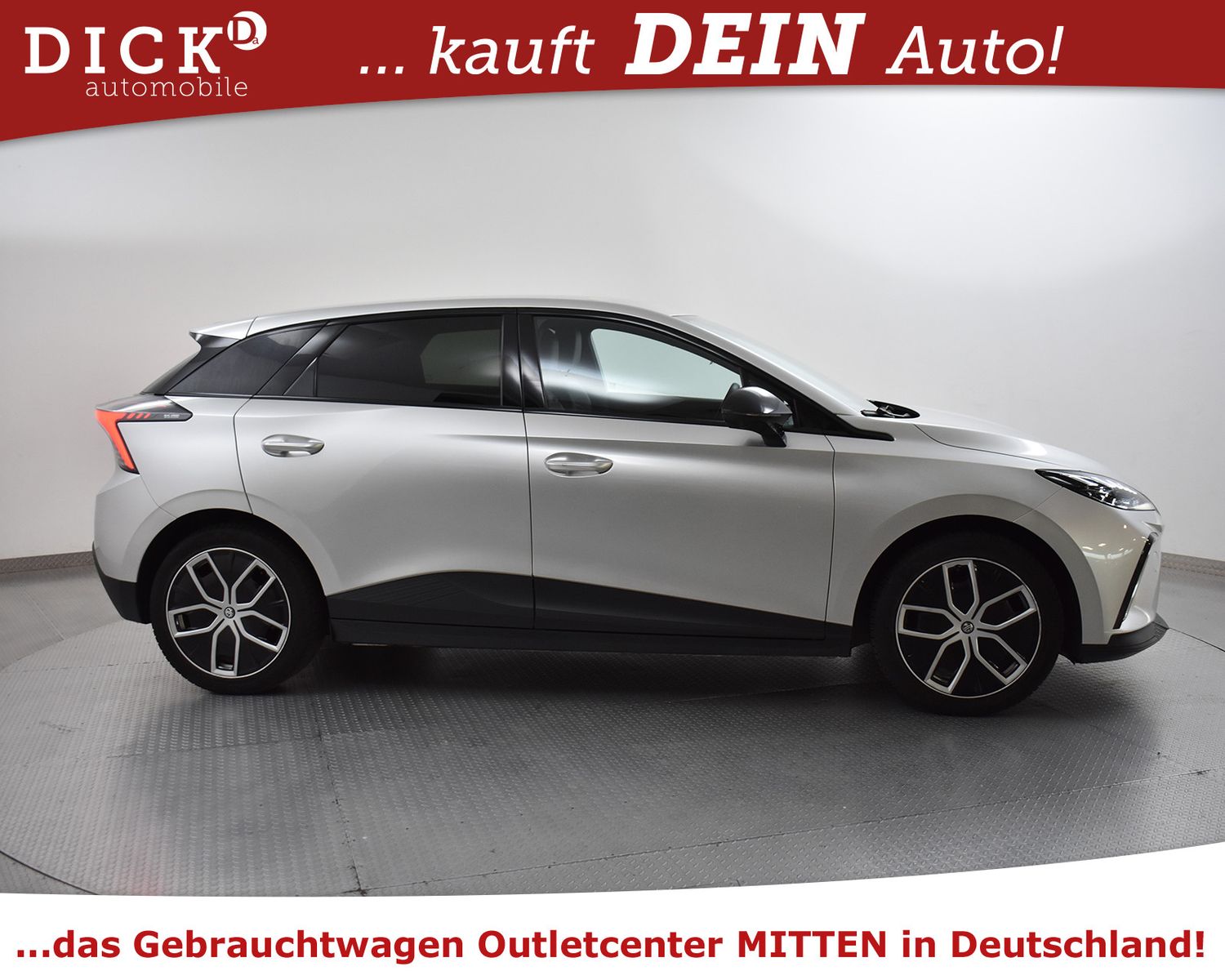 MG MG4 64 kWh Luxury >VIRTU+LEDER+LED+SHZ+DAB+ACC - Image 2