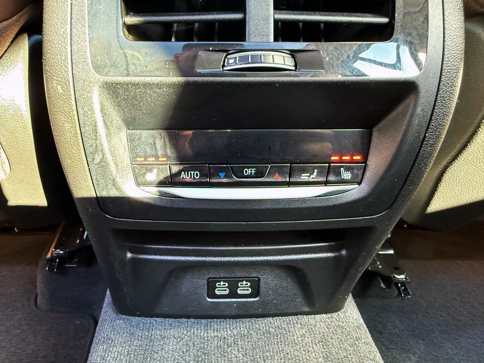 Fahrzeugabbildung BMW X3 xDrive30e Steptr. LED ACC 360° HUD PANO AHK