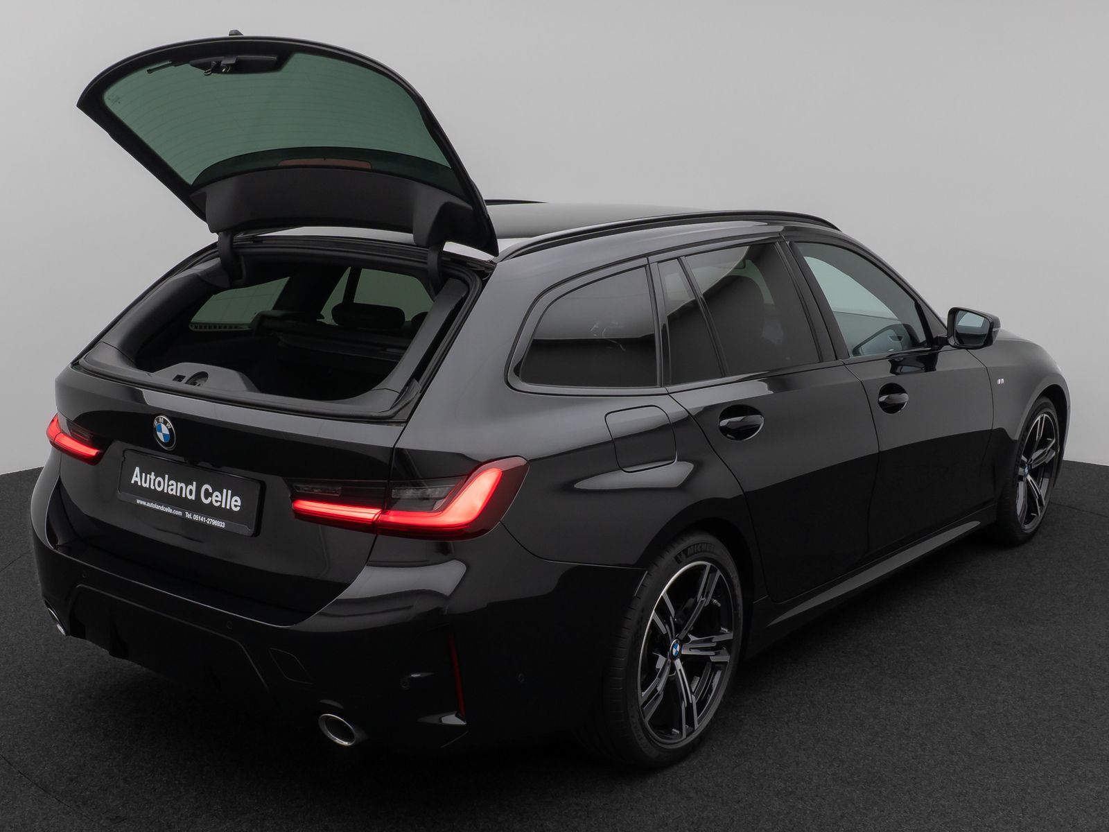 Fahrzeugabbildung BMW 318i M Sport Kamera DAB Lenkrhzg Komfort Alarm