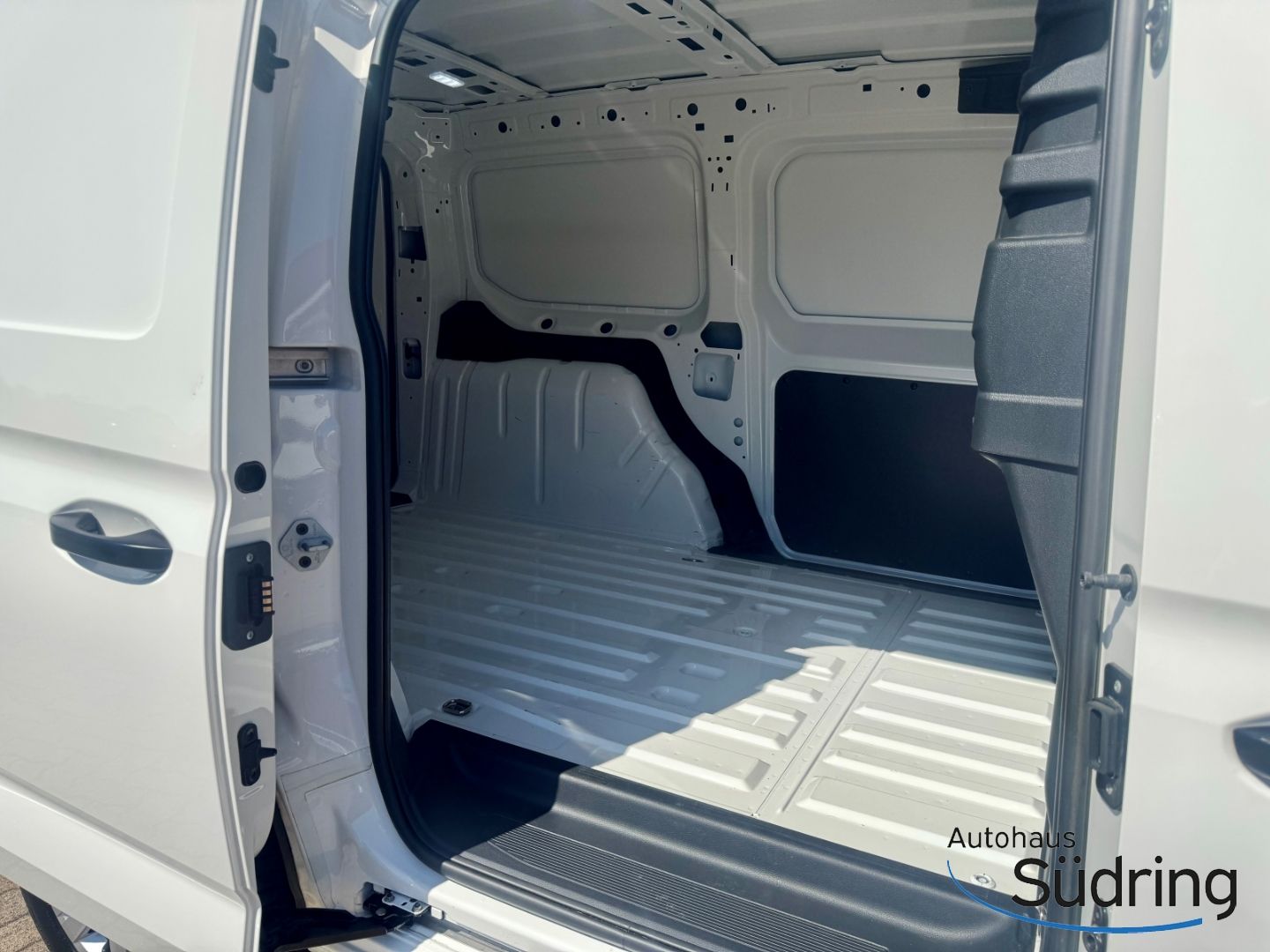 Caddy Maxi 2,0 TDI ECO Profi Kasten AHK LED SHZ