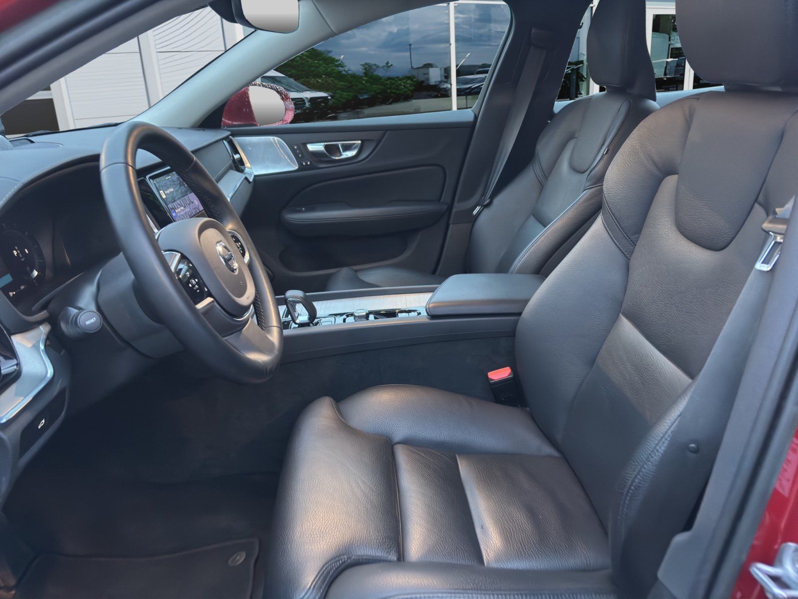 Fahrzeugabbildung Volvo V60 Ultimate Bright