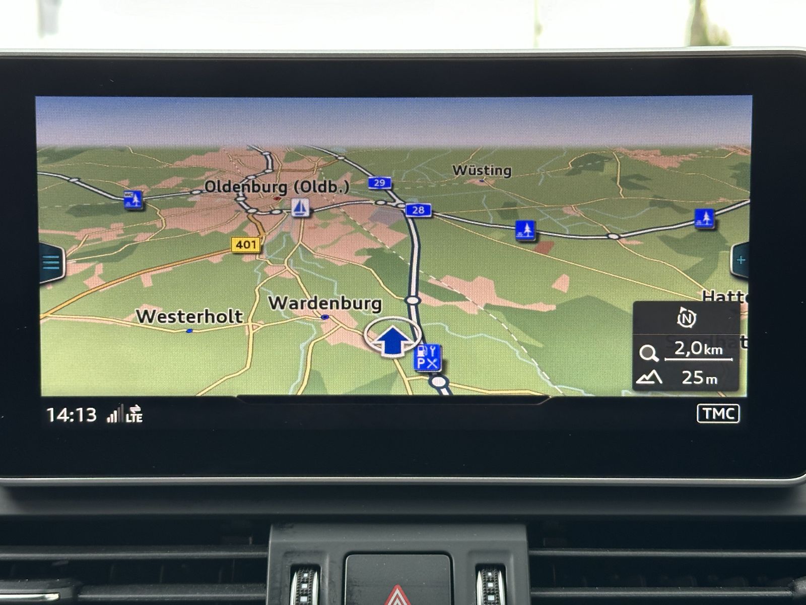 Fahrzeugabbildung Audi Q5 55 TFSI e Quattro S-Line NAV+LED+PANO+DIGDISP