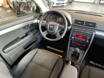 Audi A4 Lim. *TEMPOMAT*KLIMAAUTOMATIK*SitzHZ*