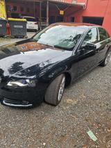Audi A4 2.7 TDI (DPF) multitronic Ambition Ambition - Audi A4 aus 2010 mit Diesel-Antrieb: Limousine