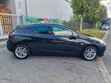 Opel Astra *`SHZ* Tempomat * Start/Stop  LED Neu Tüv - Opel Astra Gebrauchtwagen in Nürnberg