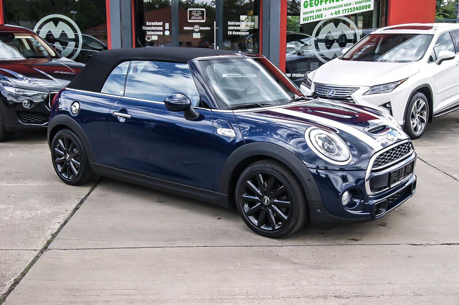 Fahrzeugabbildung MINI Cooper S Cabrio Auto HEADUP-NAVI-LEDER-LAPIZBLUE