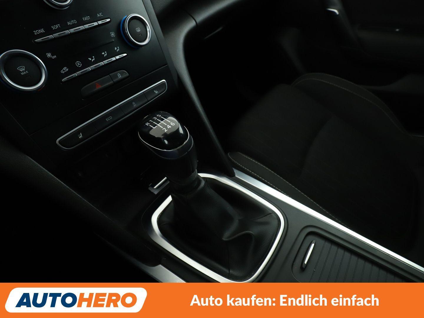 Renault Megane 1.3 TCe Limited*NAVI*TEMPO*PDC*SHZ*KLIMA*