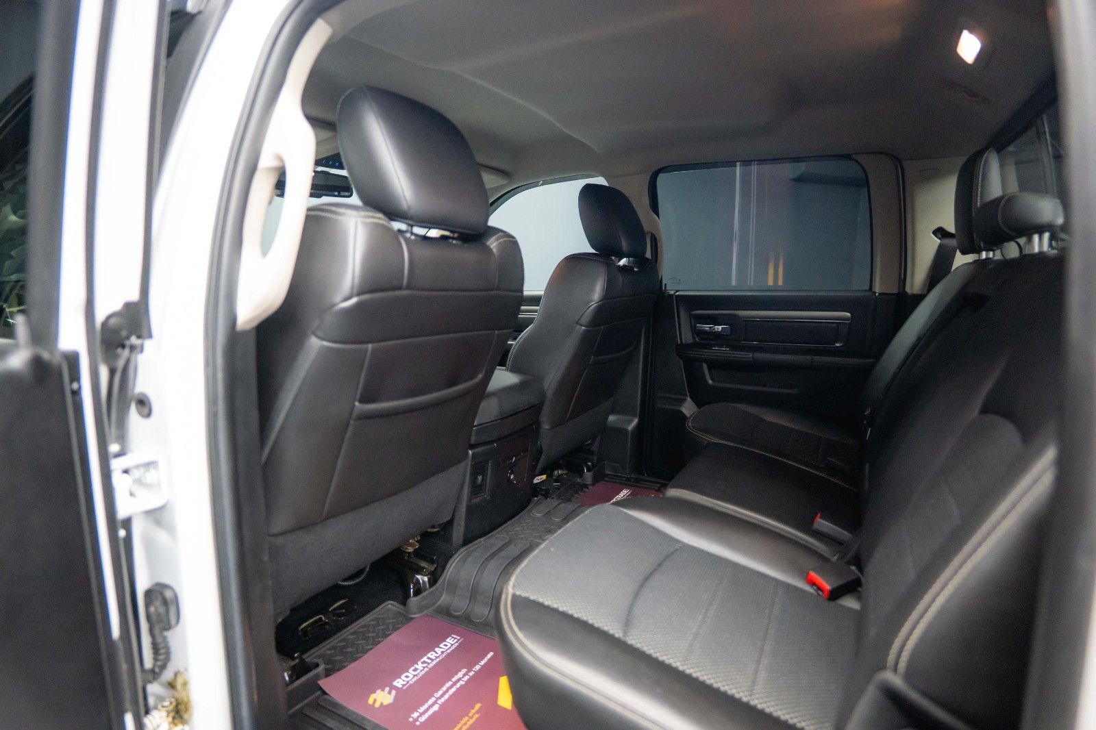 Fahrzeugabbildung Dodge RAM 5.7 V8 HEMI 4x4 Offroad Sport  LONGBED *LPG*