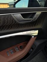 Audi A7 55 TFSI S tronic quattro - - Audi A7: 55