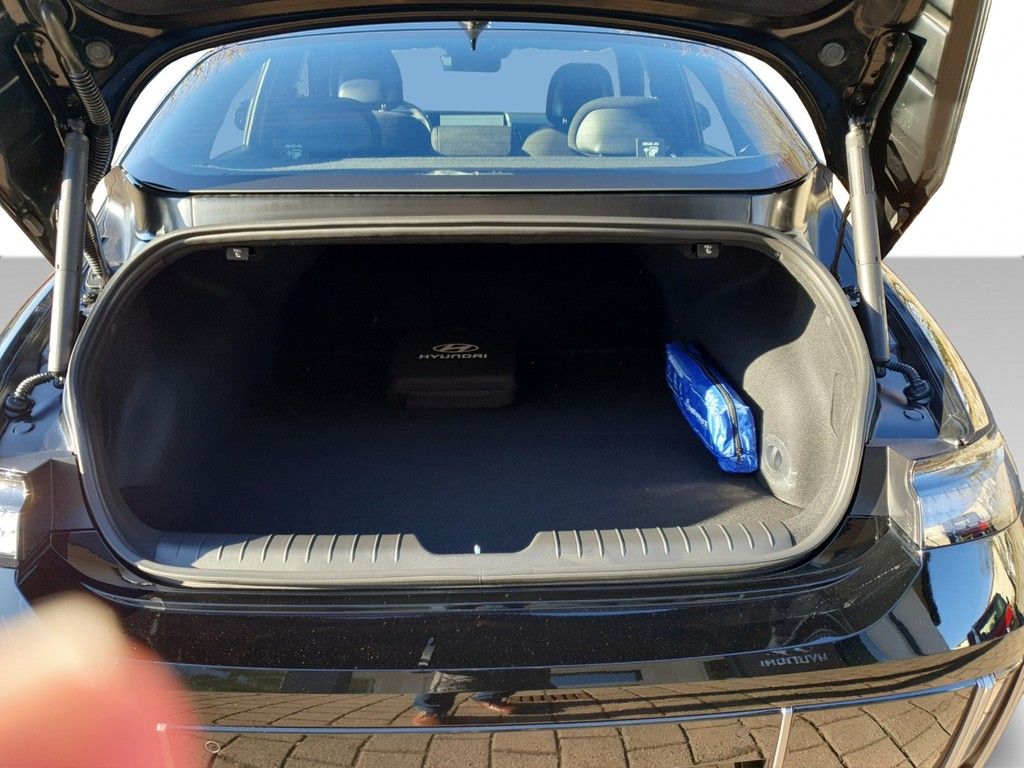 Hyundai IONIQ 6 - Bild 11