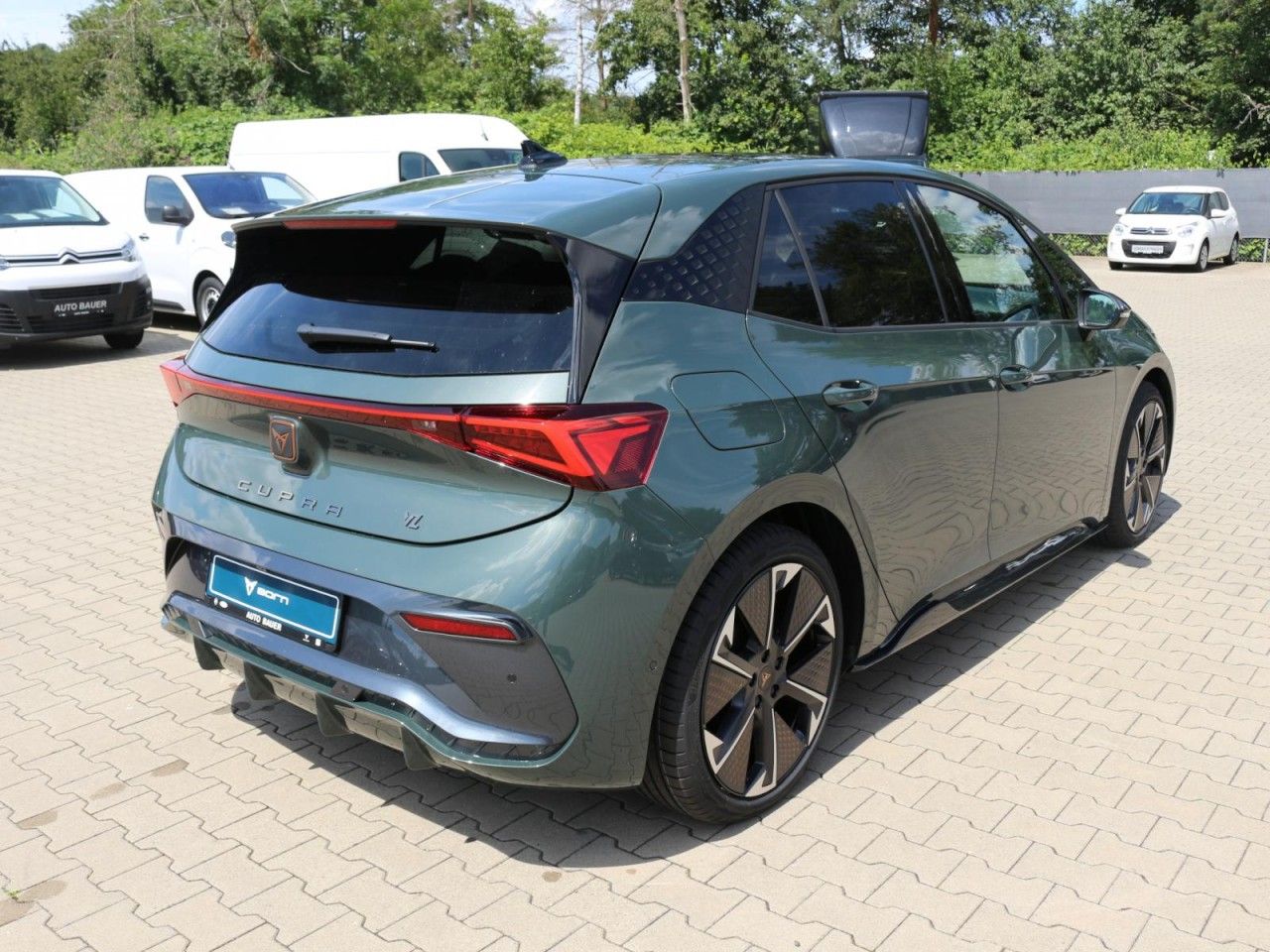 Fahrzeugabbildung CUPRA CUPRA Born VZ 326 PS 79 kWh