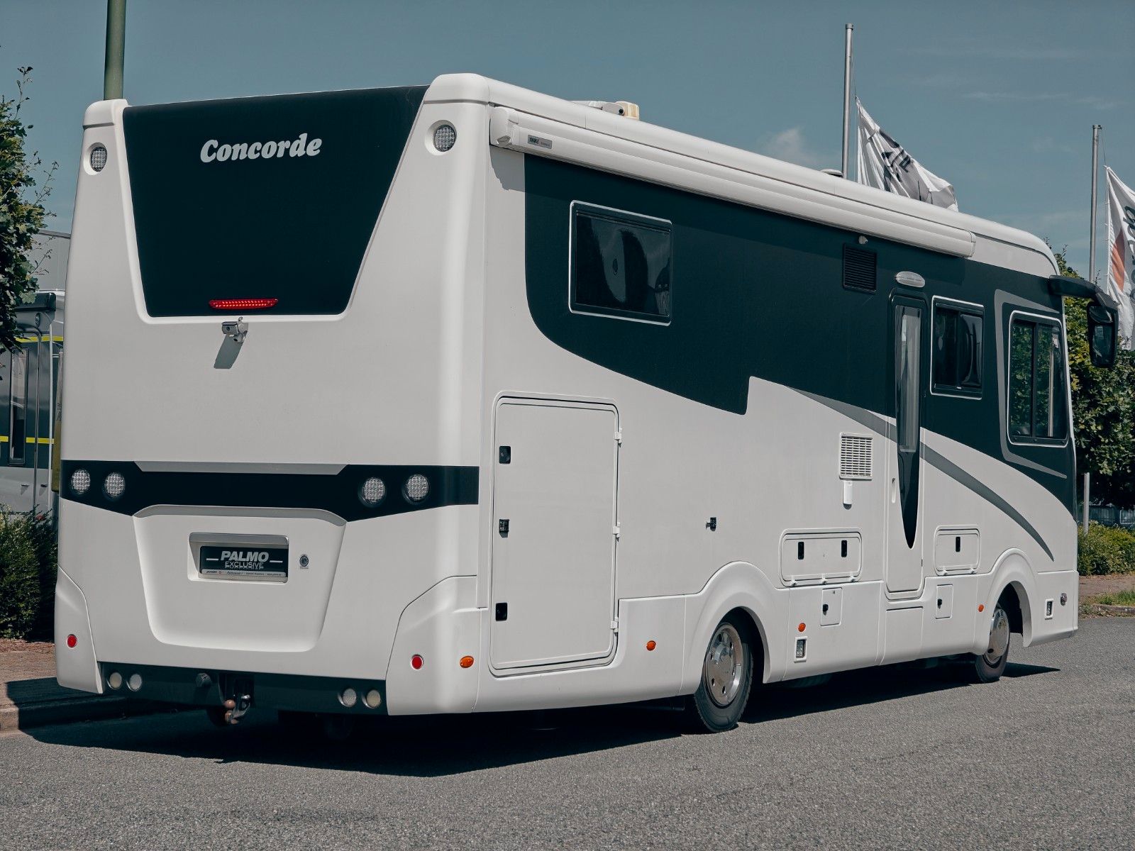 Fahrzeugabbildung Concorde CHARISMA III 900 M - EUROCARGO - VIELE EXTRAS!