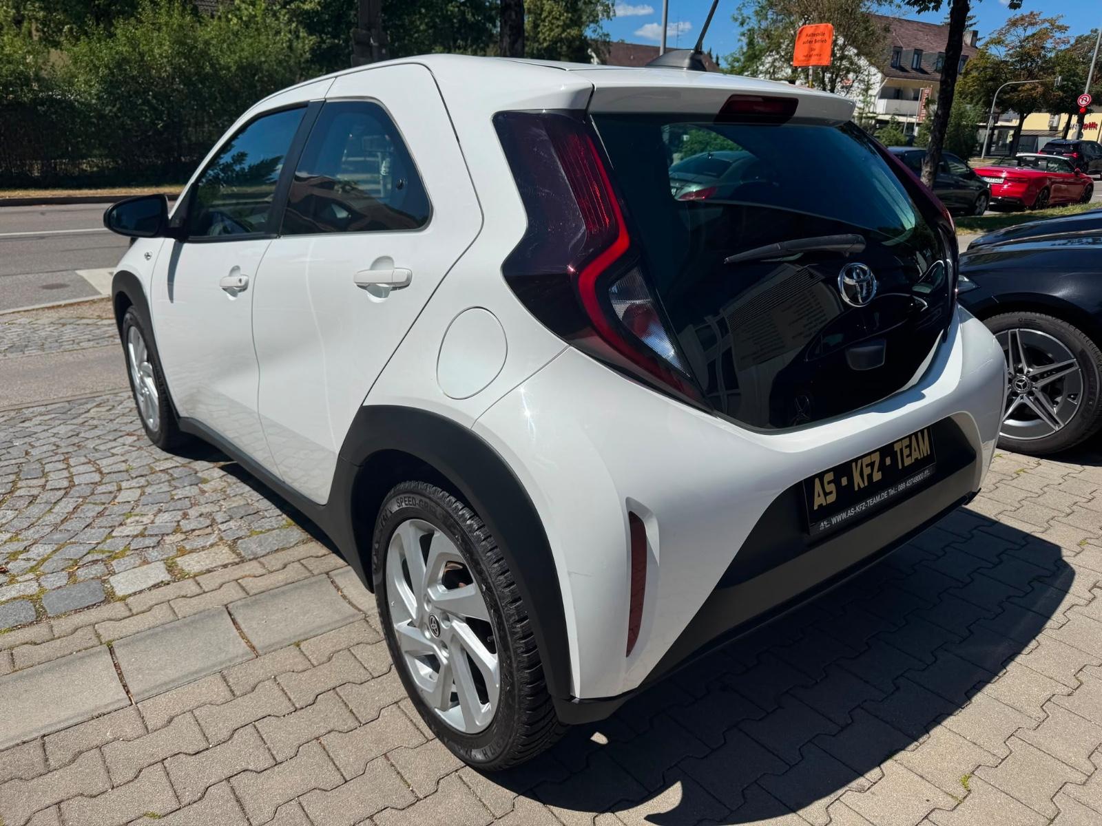 Toyota Aygo X Play Klima Kamera Multi Allwetterreifen
