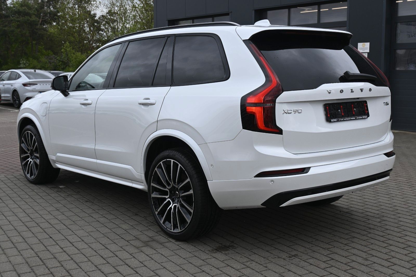 Fahrzeugabbildung Volvo XC90 T8 AWD Ultra Dark*STDHZG*360°*LUFT*B&W*ACC